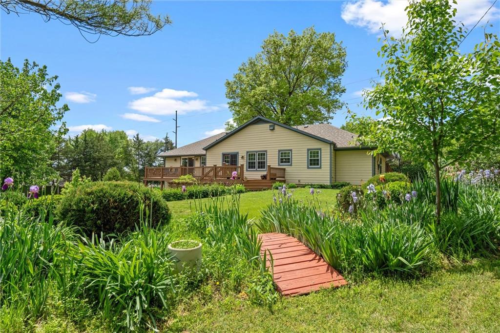 Listing Photo MLS #HMS2547278