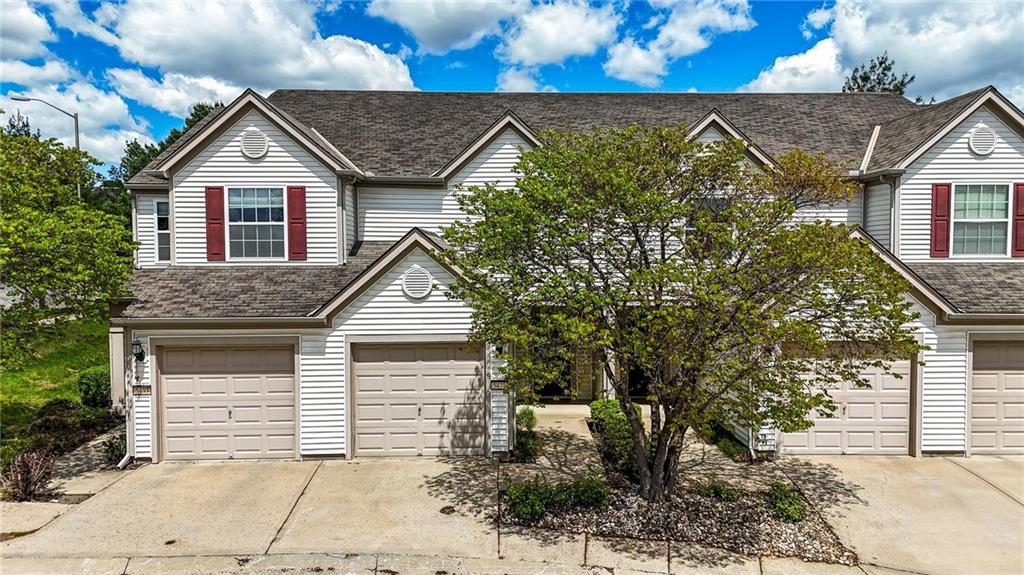Listing Photo MLS #HMS2547329