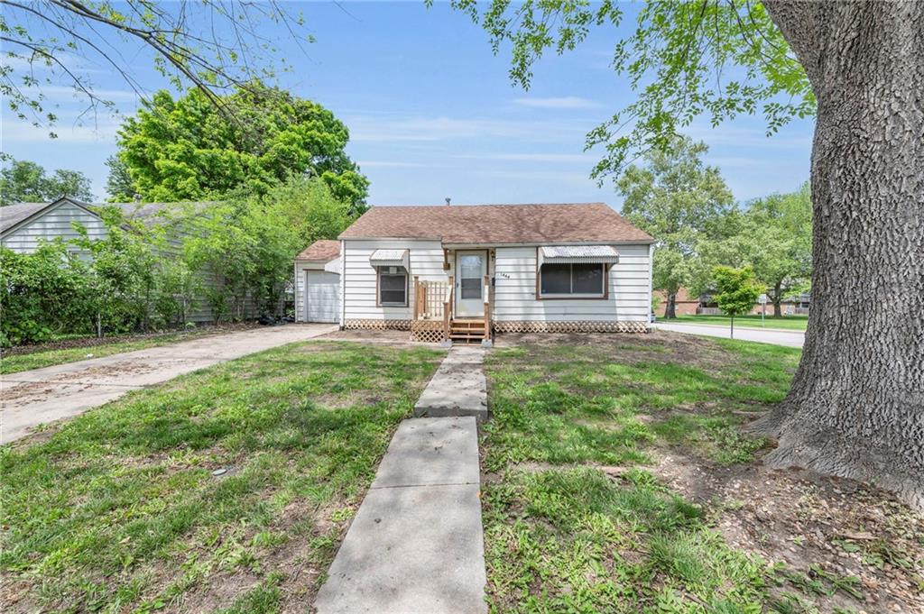 Listing Photo MLS #HMS2547361
