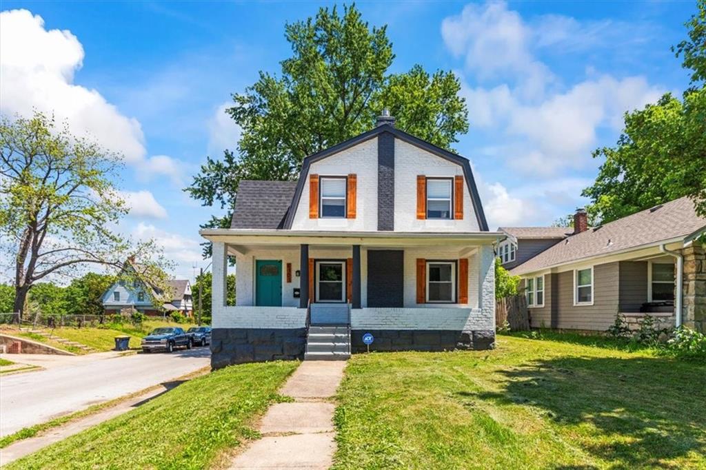 Listing Photo MLS #HMS2547387