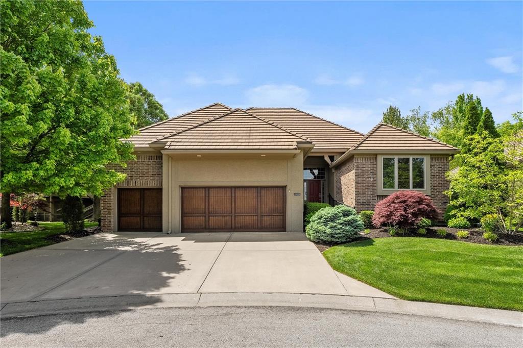 Listing Photo MLS #HMS2547424
