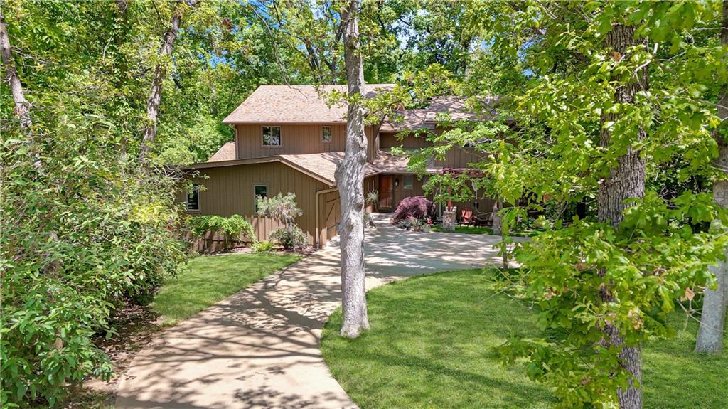 Listing Photo MLS #HMS2547479