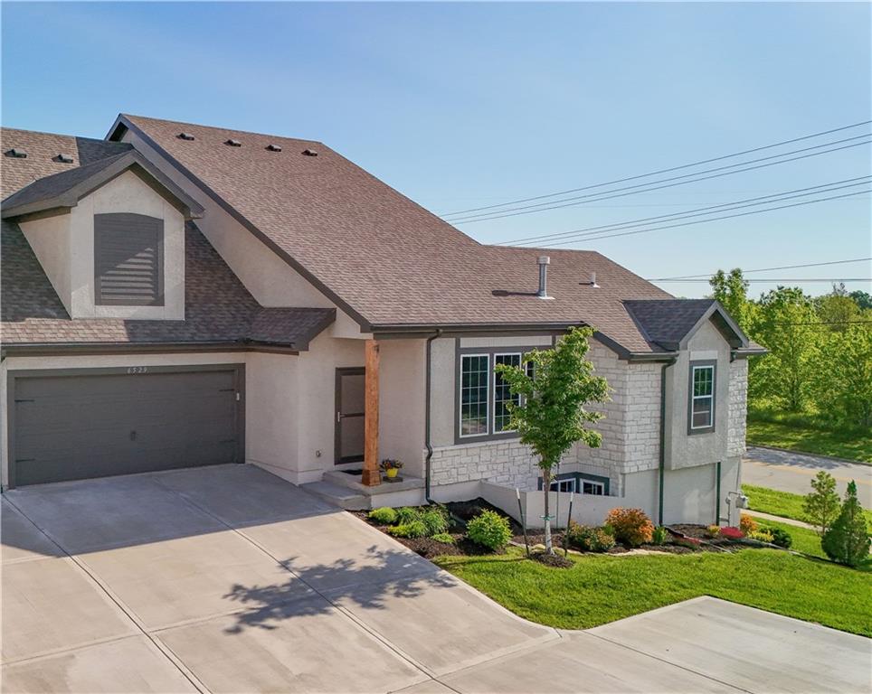Listing Photo MLS #HMS2547542