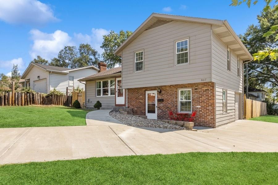 Listing Photo MLS #HMS2547578
