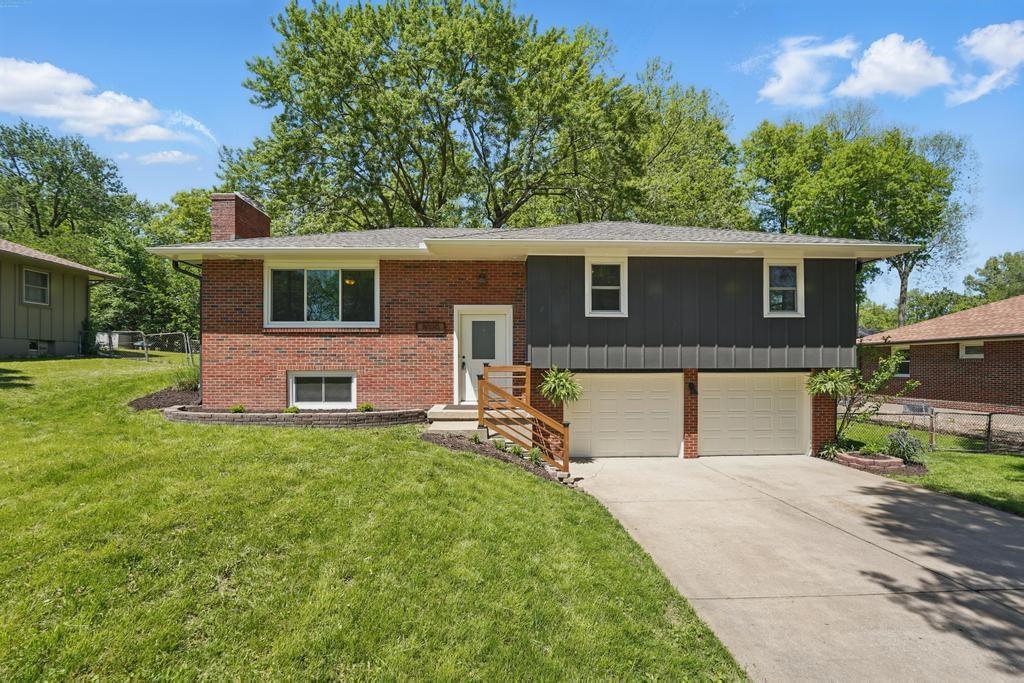 Listing Photo MLS #HMS2547595