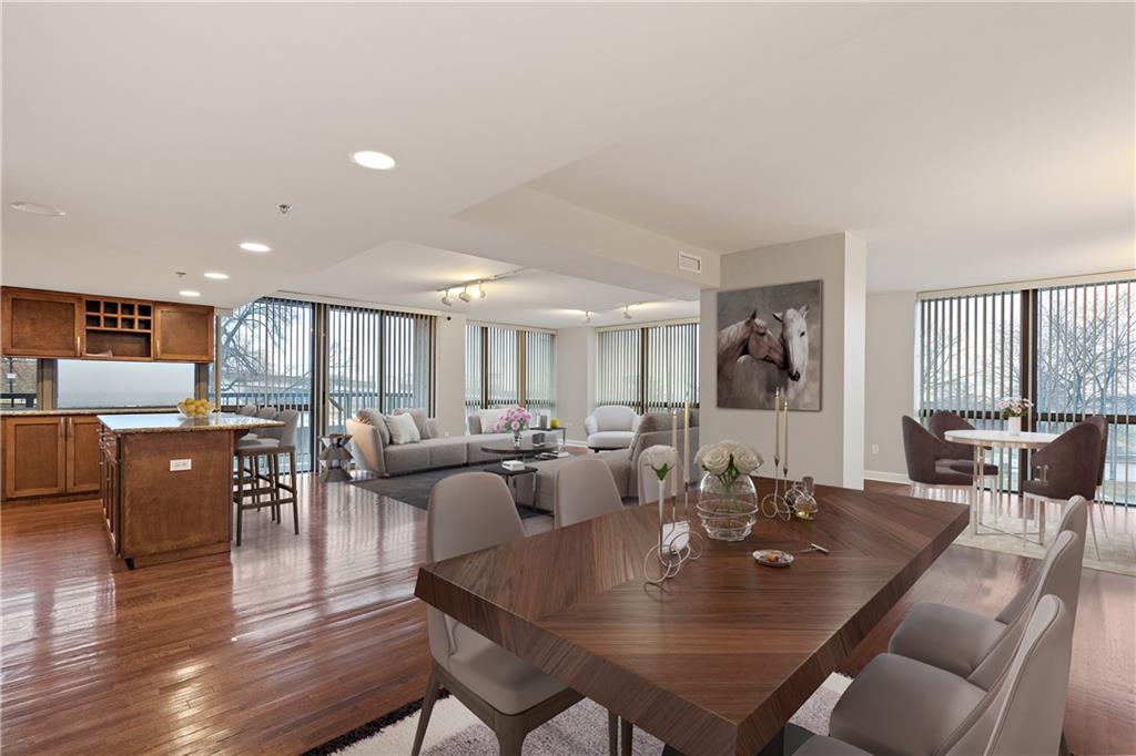 Listing Photo MLS #HMS2547664