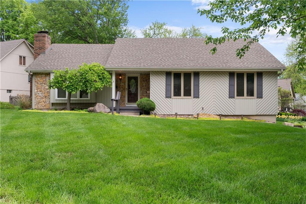 Listing Photo MLS #HMS2547671