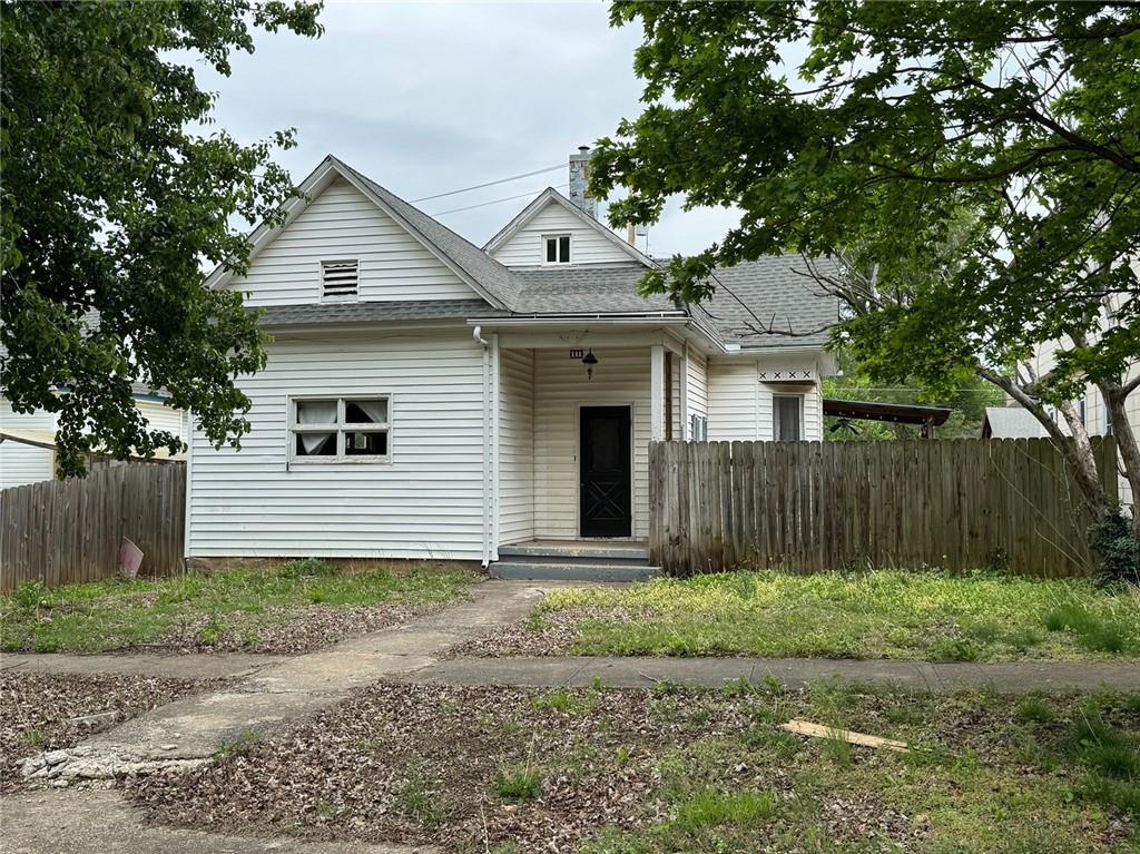Listing Photo MLS #HMS2547704