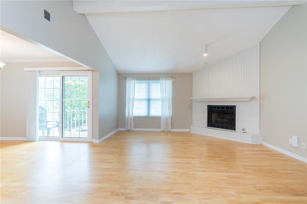 Listing Photo MLS #HMS2547784