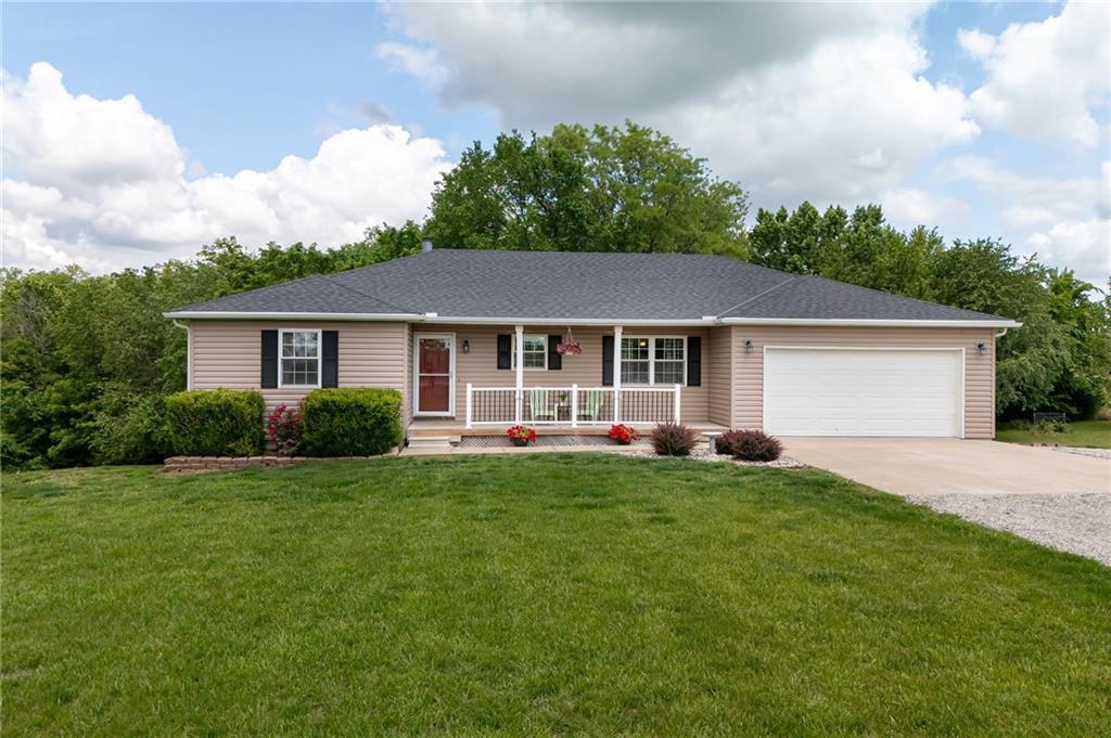 Listing Photo MLS #HMS2547787