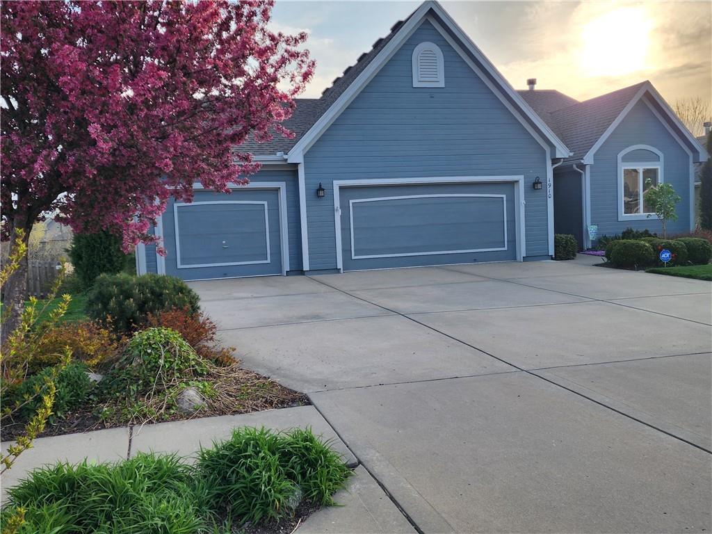 Listing Photo MLS #HMS2547796