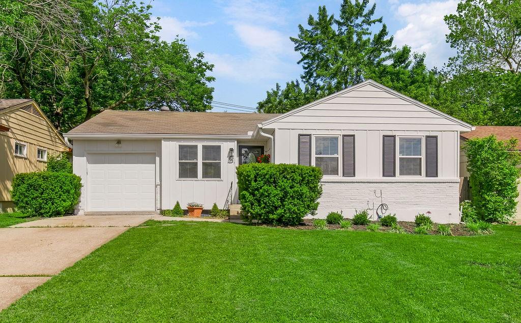 Listing Photo MLS #HMS2547865