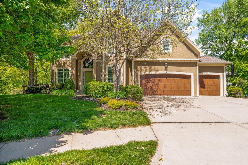Listing Photo MLS #HMS2547888