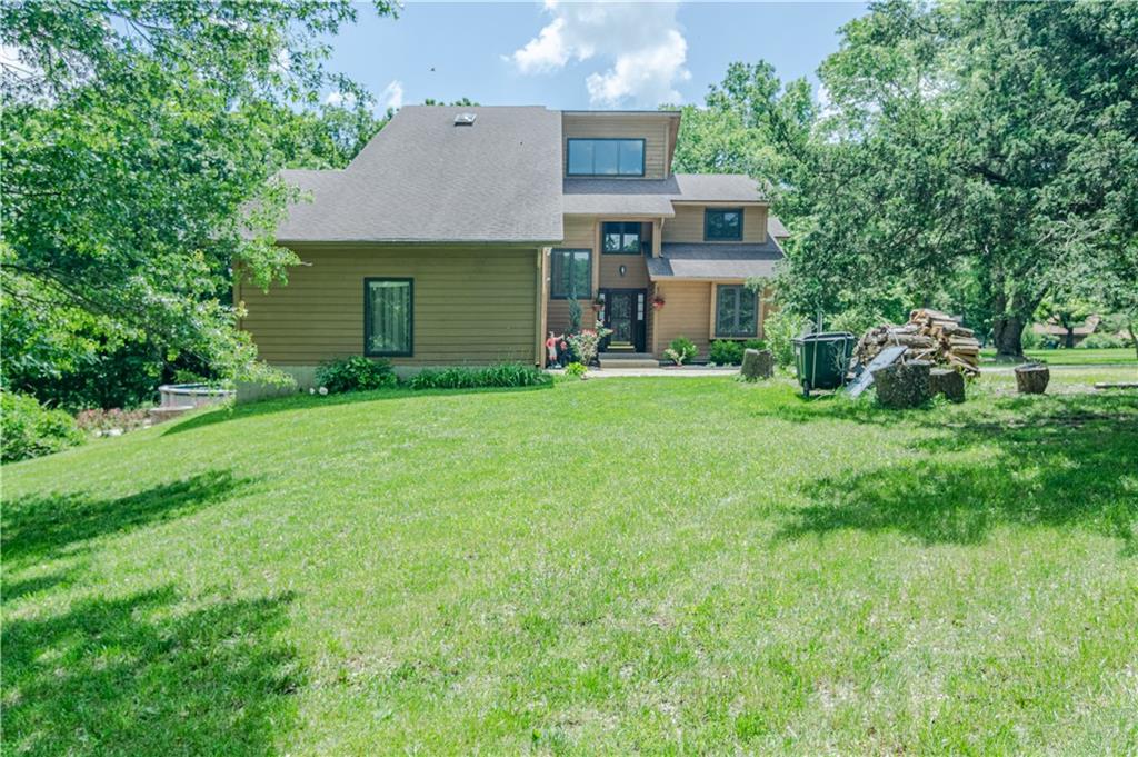 Listing Photo MLS #HMS2547919