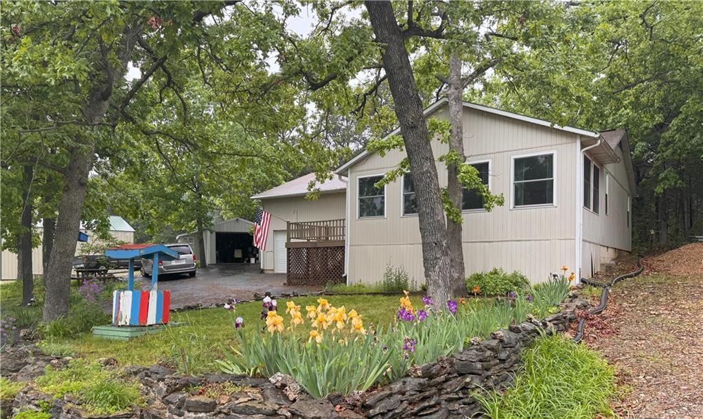 Listing Photo MLS #HMS2547929
