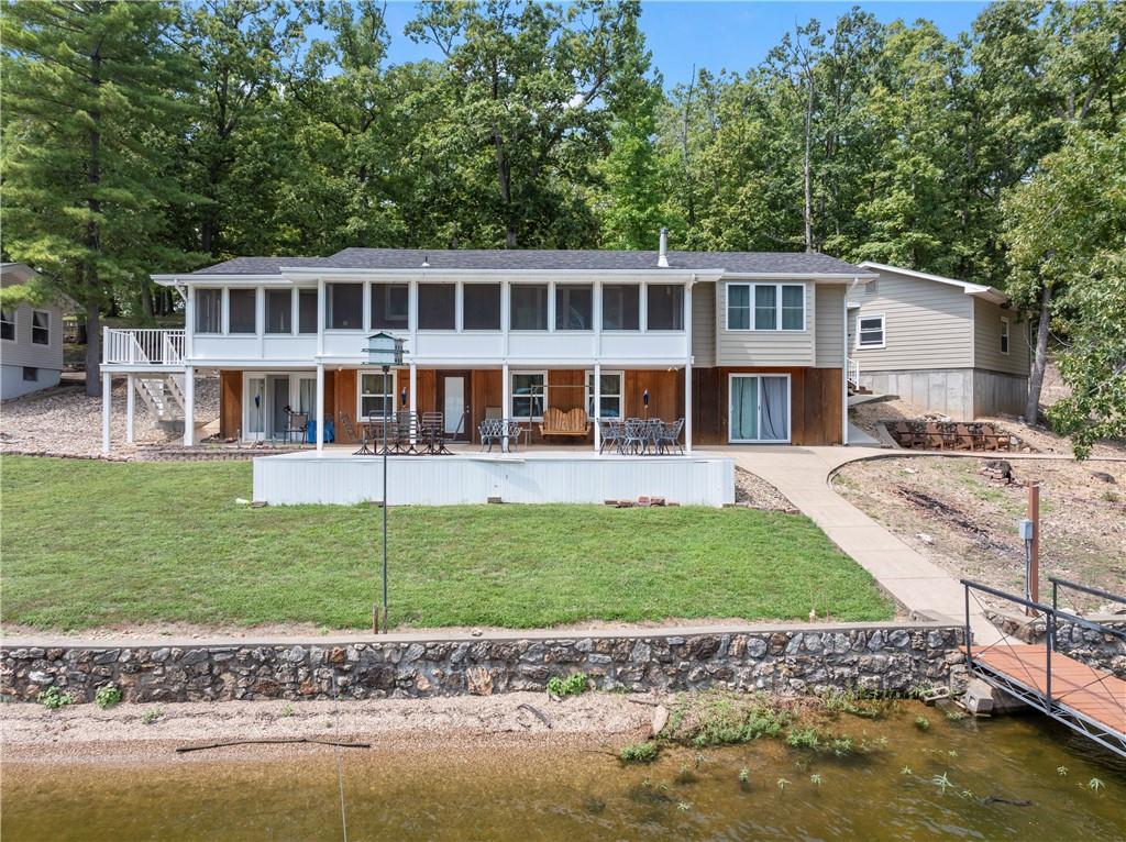 Listing Photo MLS #HMS2547945