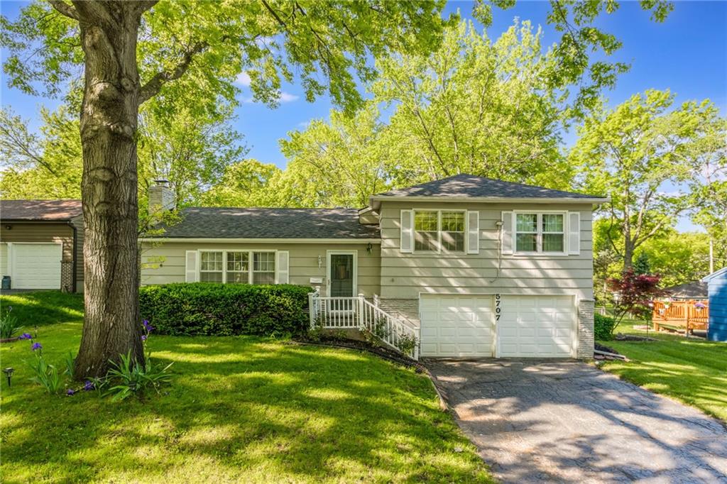 Listing Photo MLS #HMS2547949