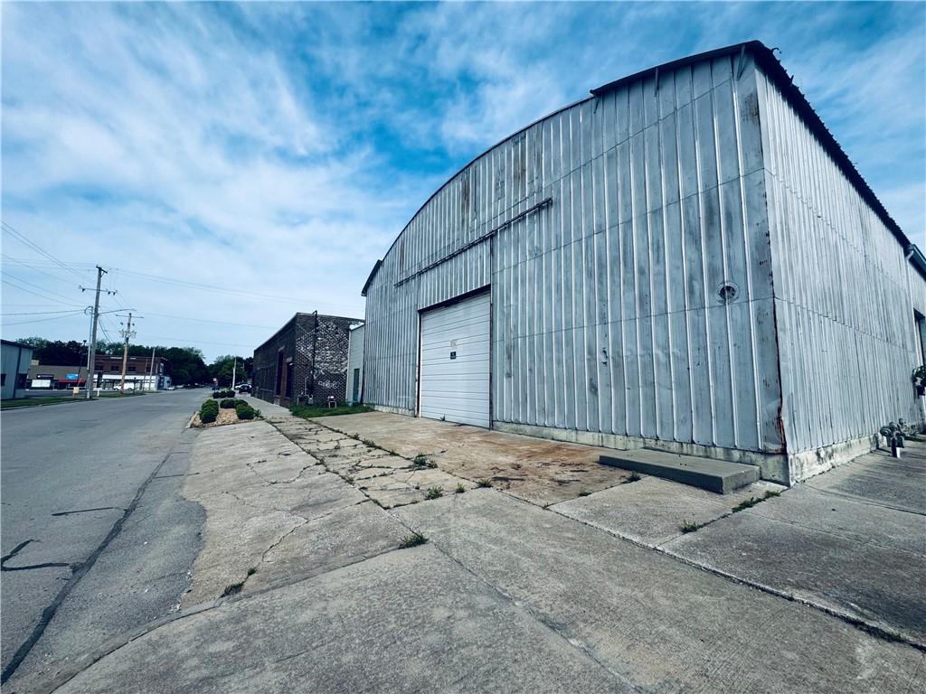 Listing Photo MLS #HMS2548010