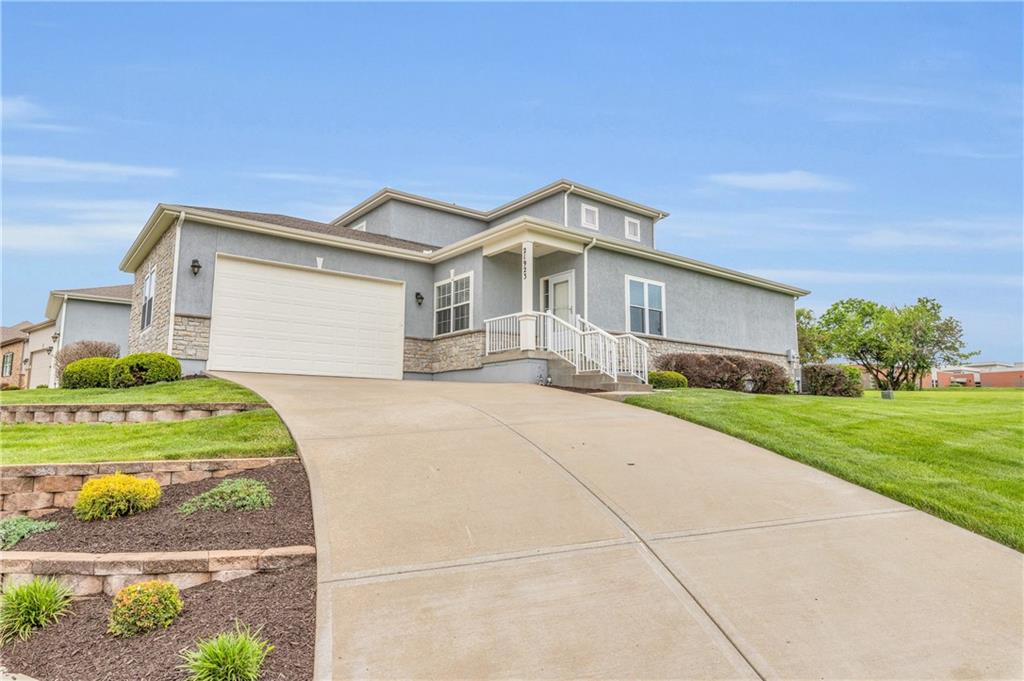Listing Photo MLS #HMS2548052