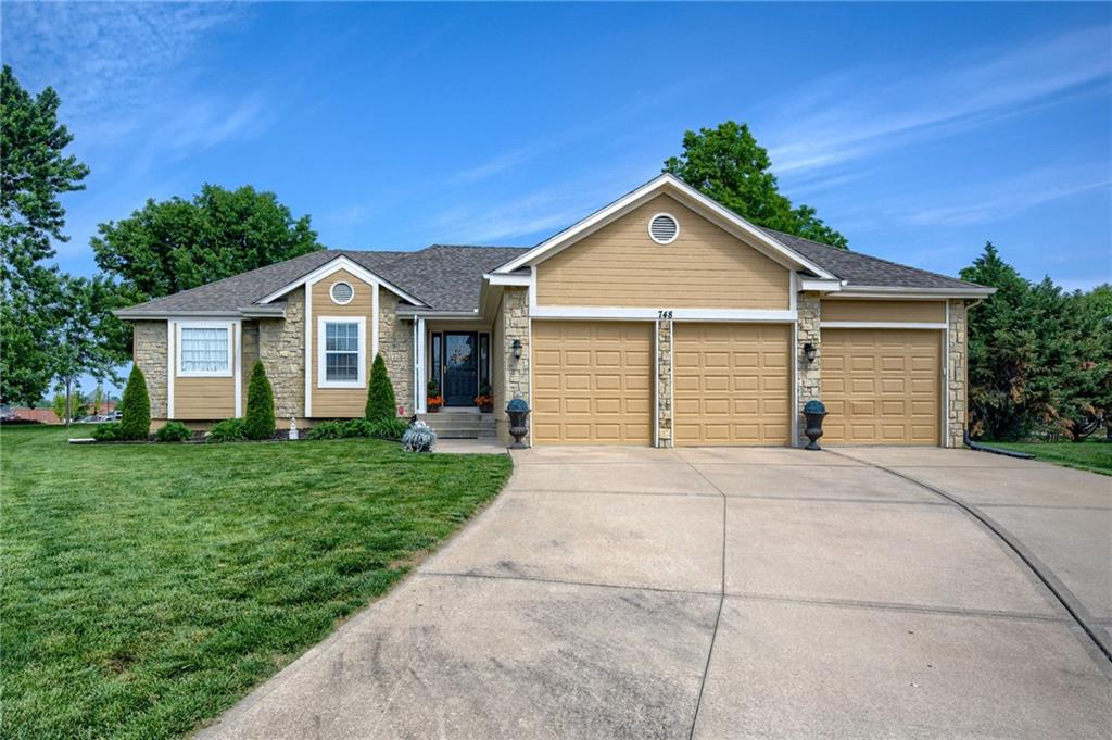 Listing Photo MLS #HMS2548100