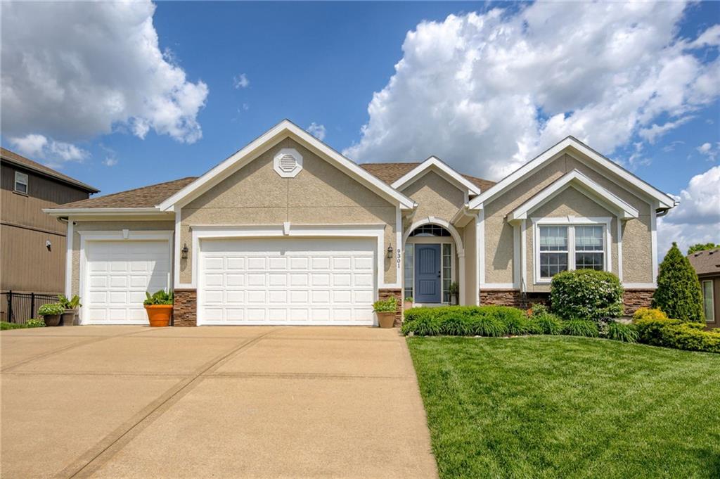 Listing Photo MLS #HMS2548135