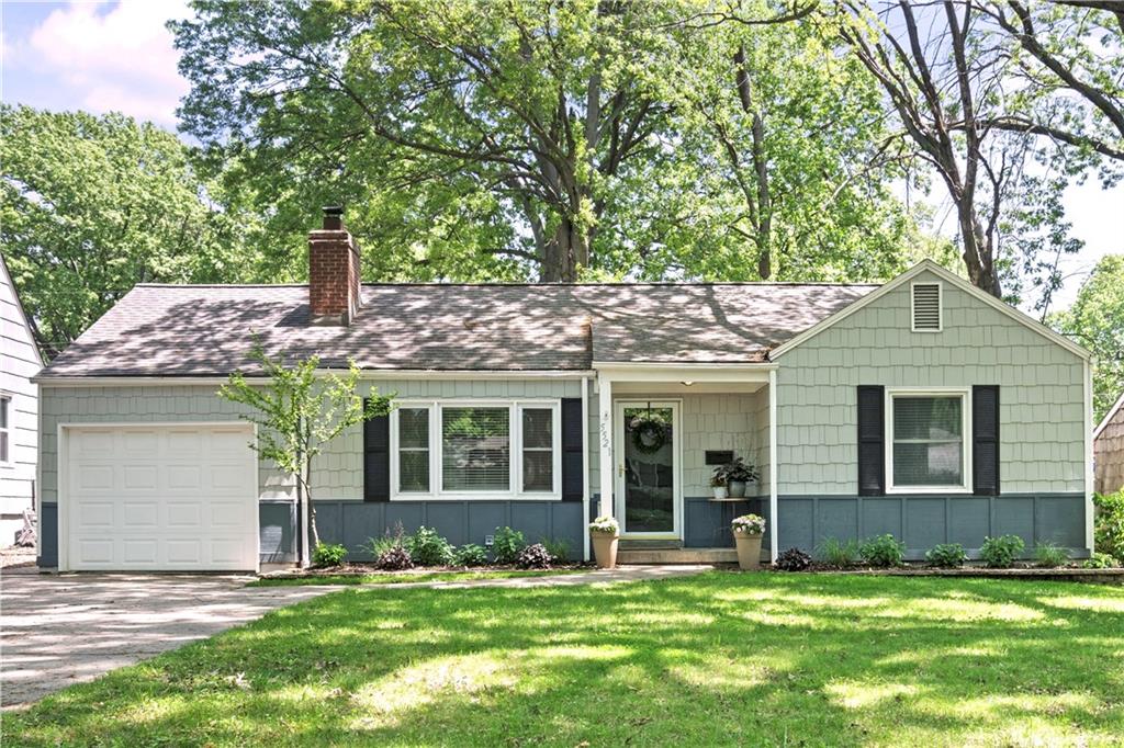 Listing Photo MLS #HMS2548152