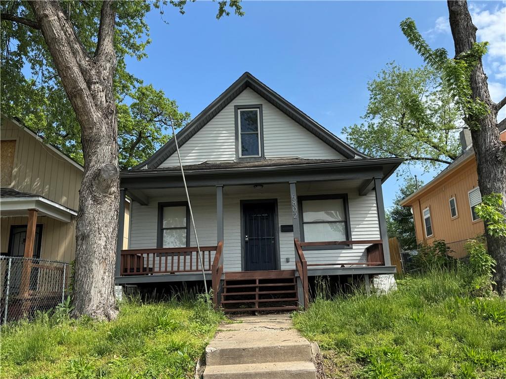 Listing Photo MLS #HMS2548183