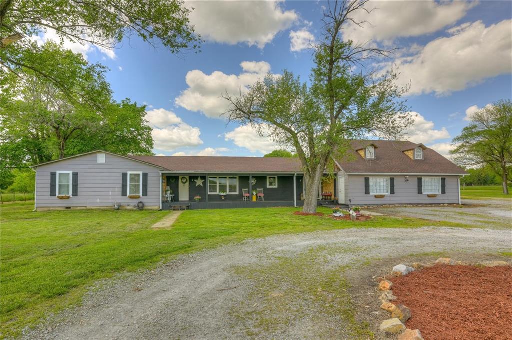 Listing Photo MLS #HMS2548185