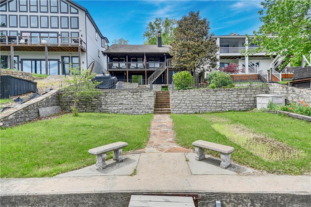 Listing Photo MLS #HMS2548226