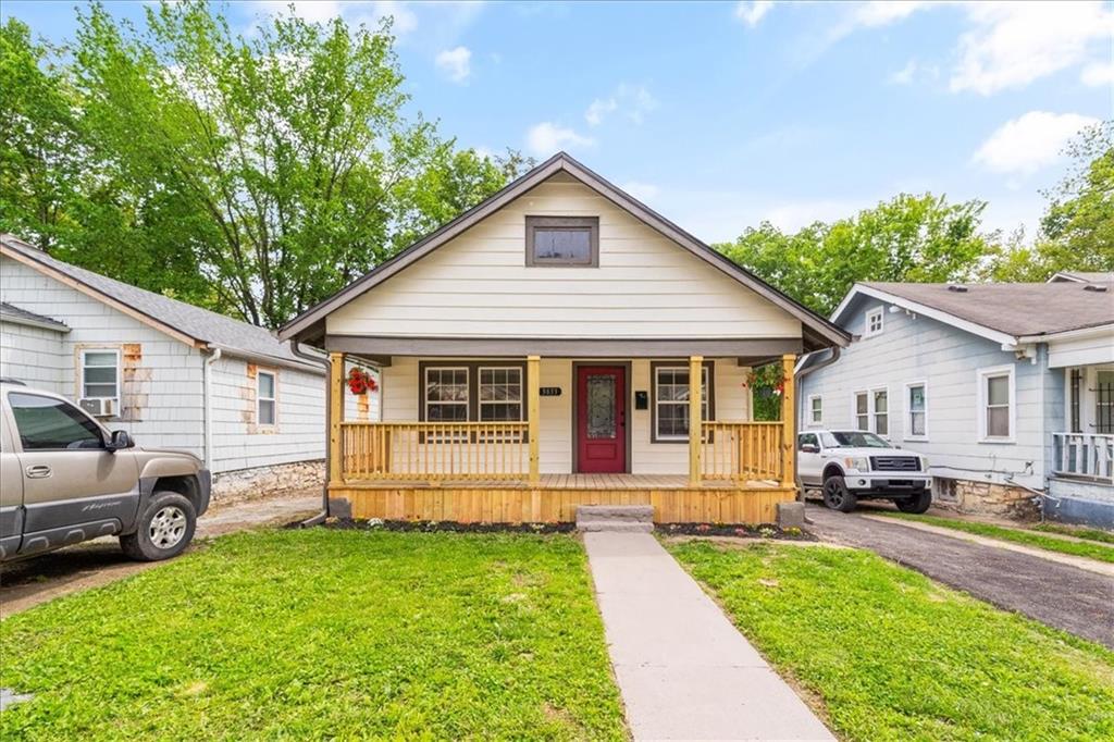 Listing Photo MLS #HMS2548244