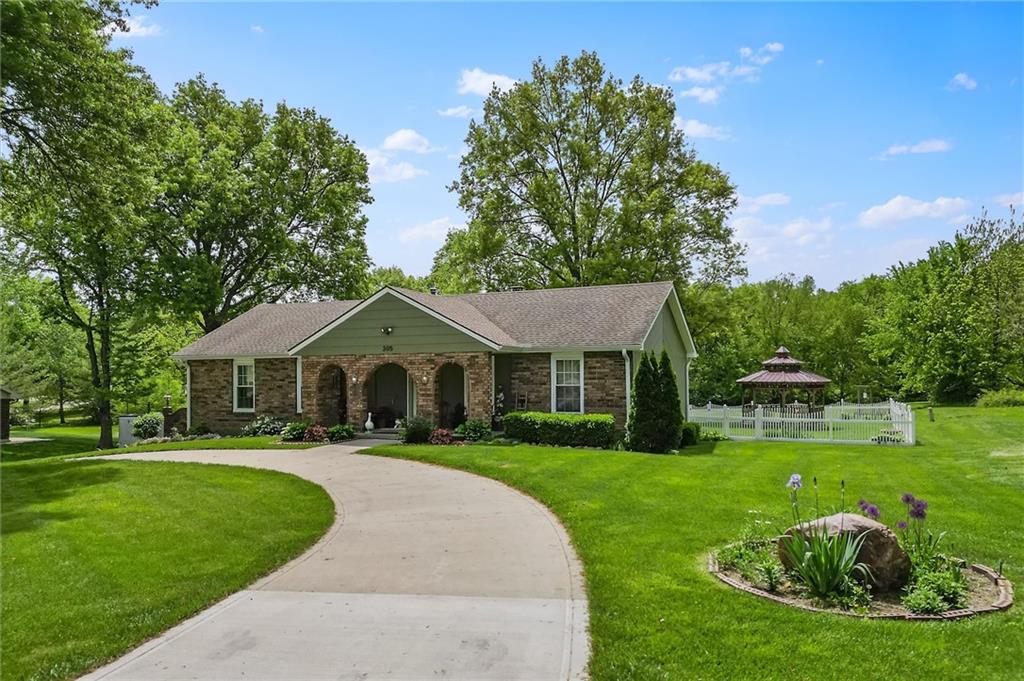 Listing Photo MLS #HMS2548258