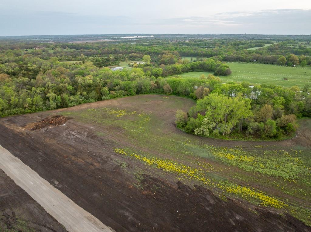 Listing Photo MLS #HMS2548275