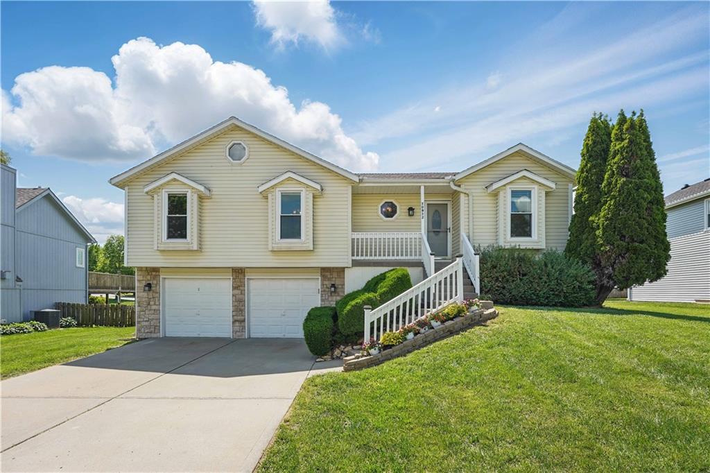 Listing Photo MLS #HMS2548363
