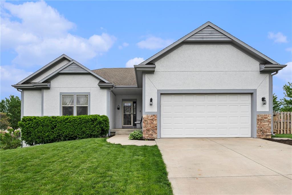 Listing Photo MLS #HMS2548404