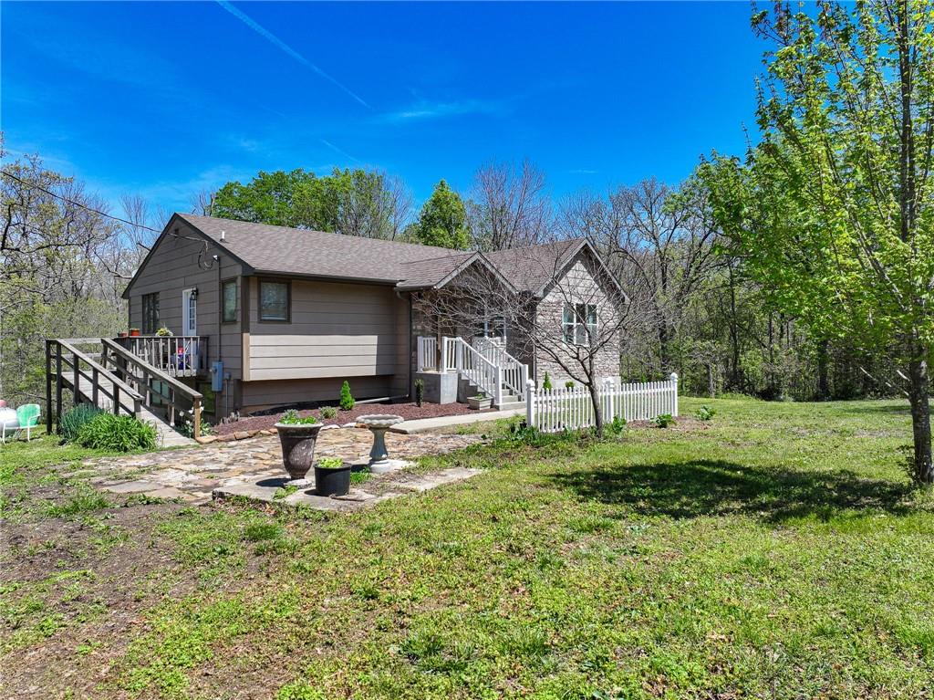 Listing Photo MLS #HMS2548429