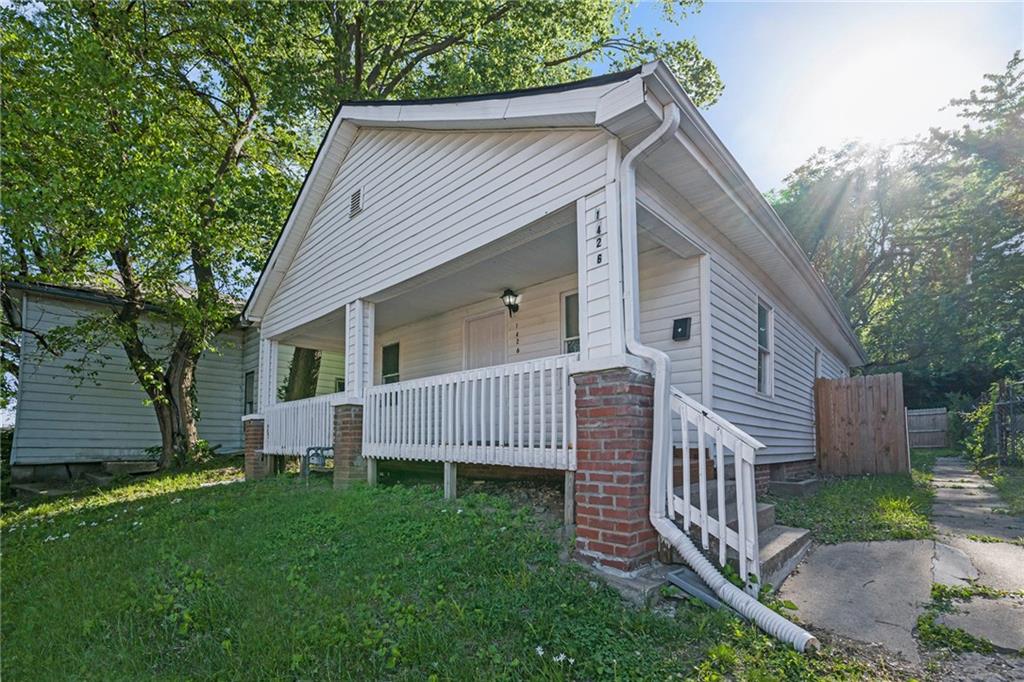 Listing Photo MLS #HMS2548477