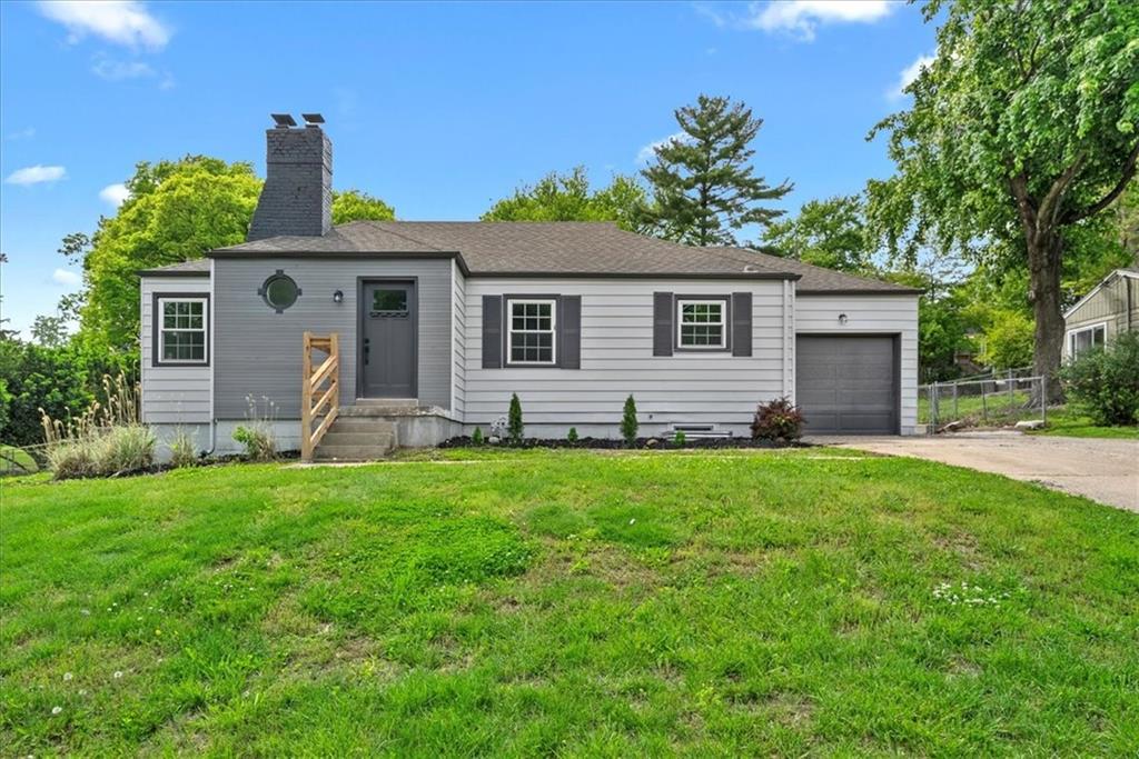 Listing Photo MLS #HMS2548548