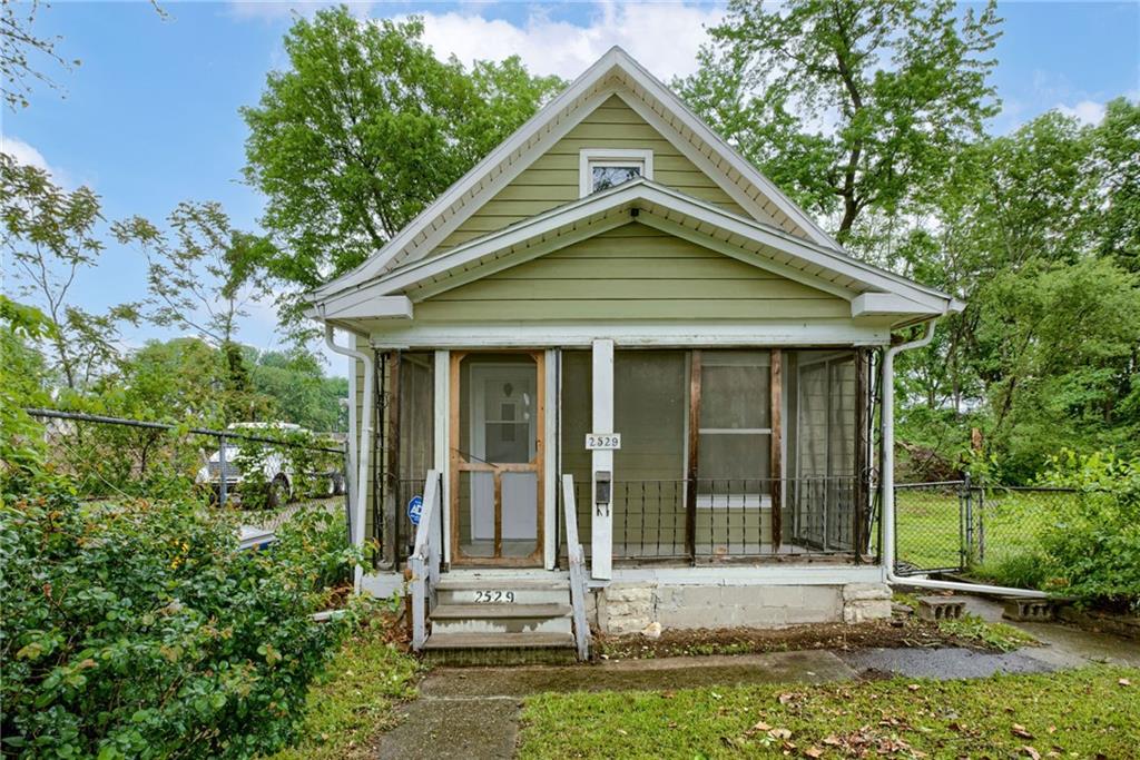 Listing Photo MLS #HMS2548642