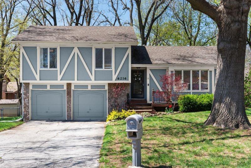 Listing Photo MLS #HMS2548771