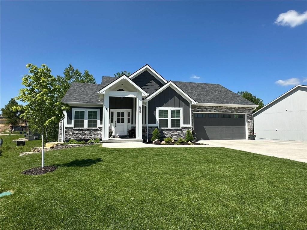 Listing Photo MLS #HMS2548793