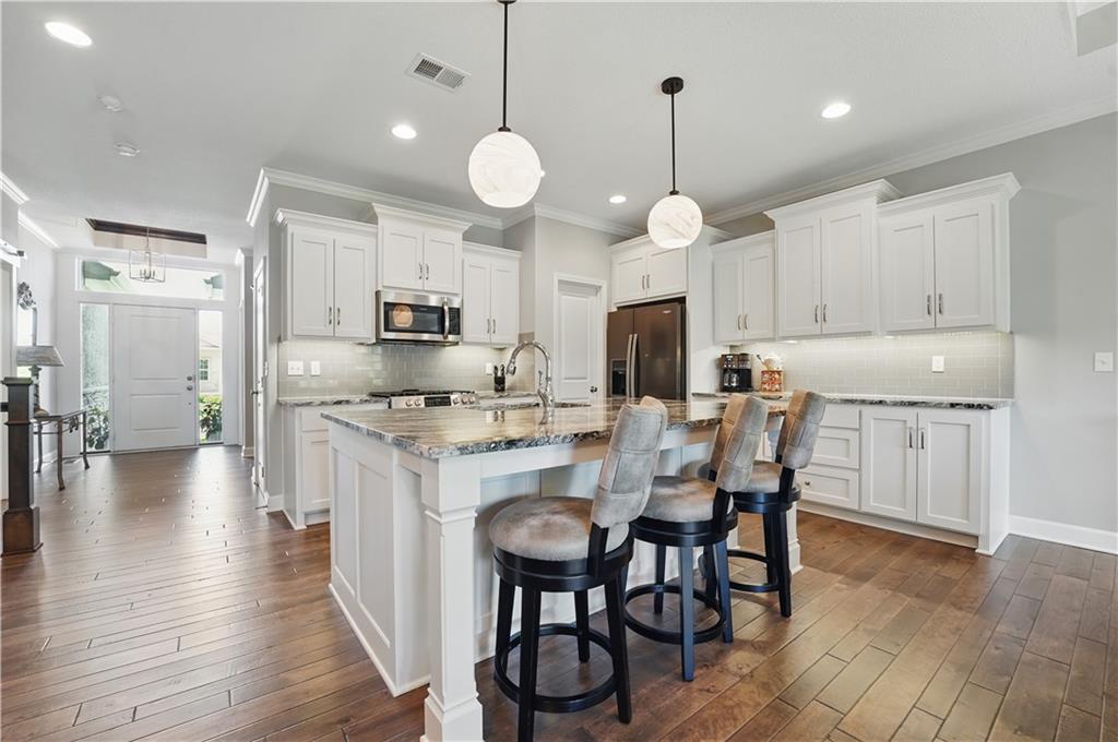 Listing Photo MLS #HMS2548835