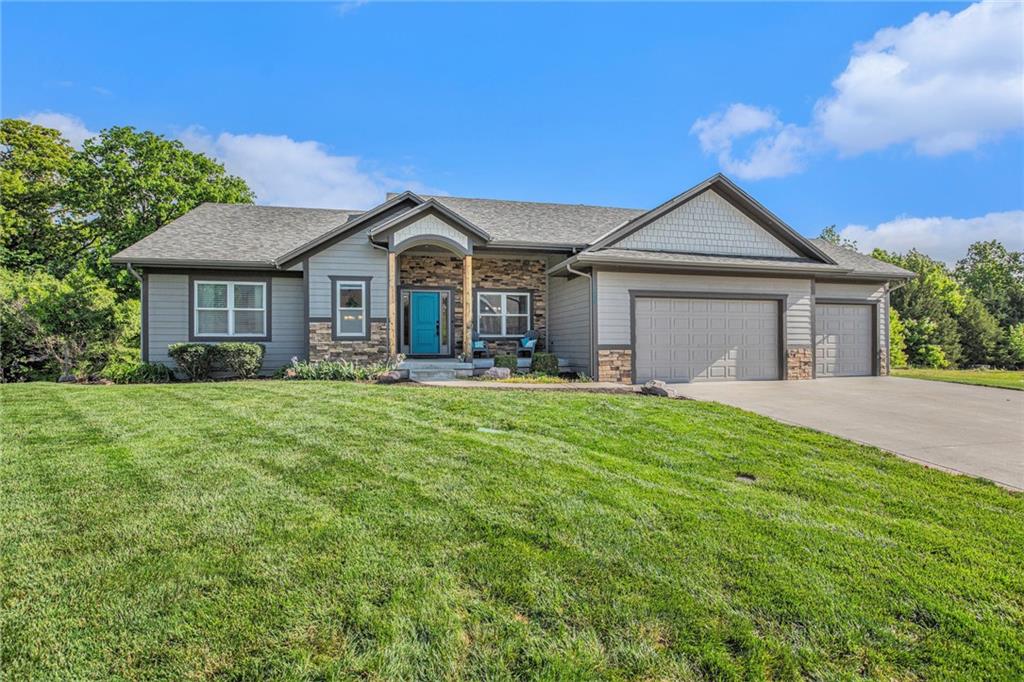 Listing Photo MLS #HMS2548977