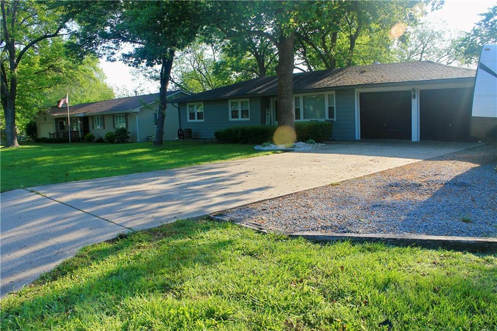 Listing Photo MLS #HMS2549031