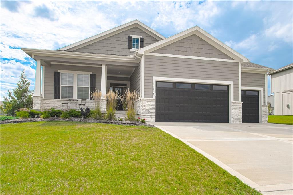 Listing Photo MLS #HMS2549051