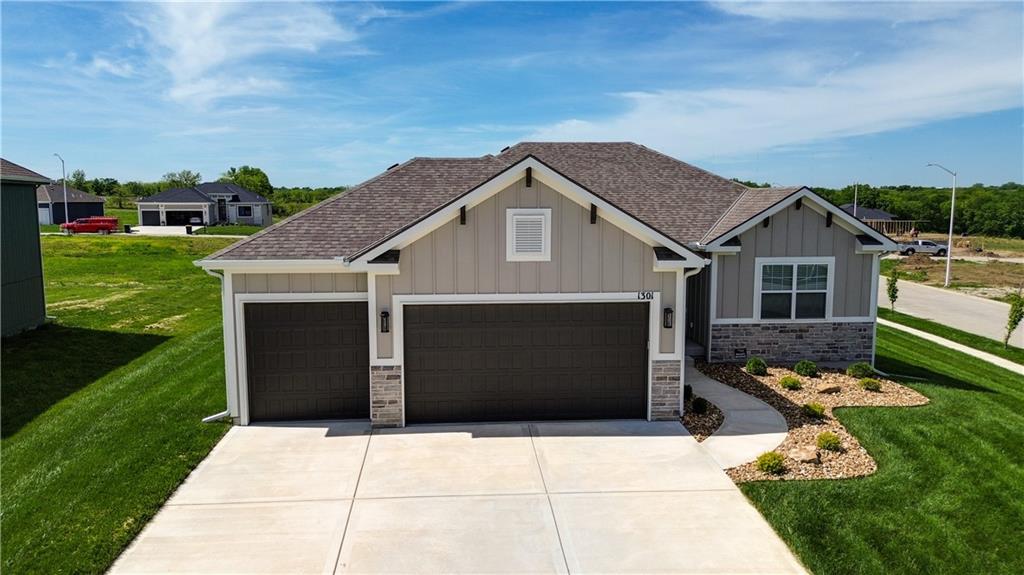 Listing Photo MLS #HMS2549092