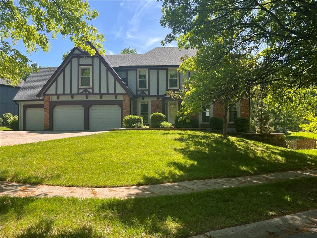 Listing Photo MLS #HMS2549141