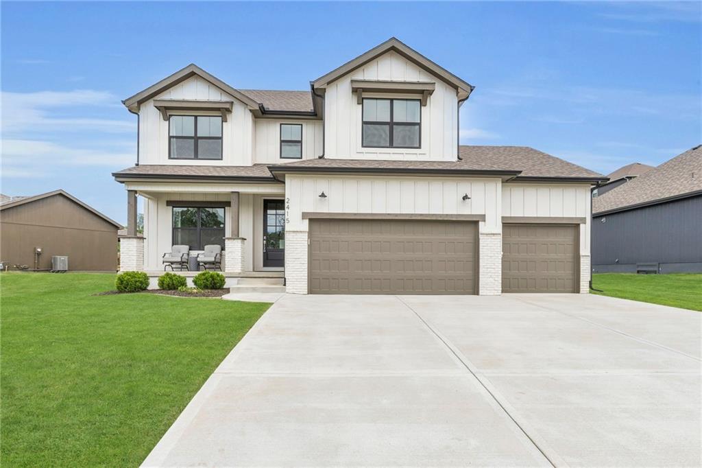 Listing Photo MLS #HMS2549195