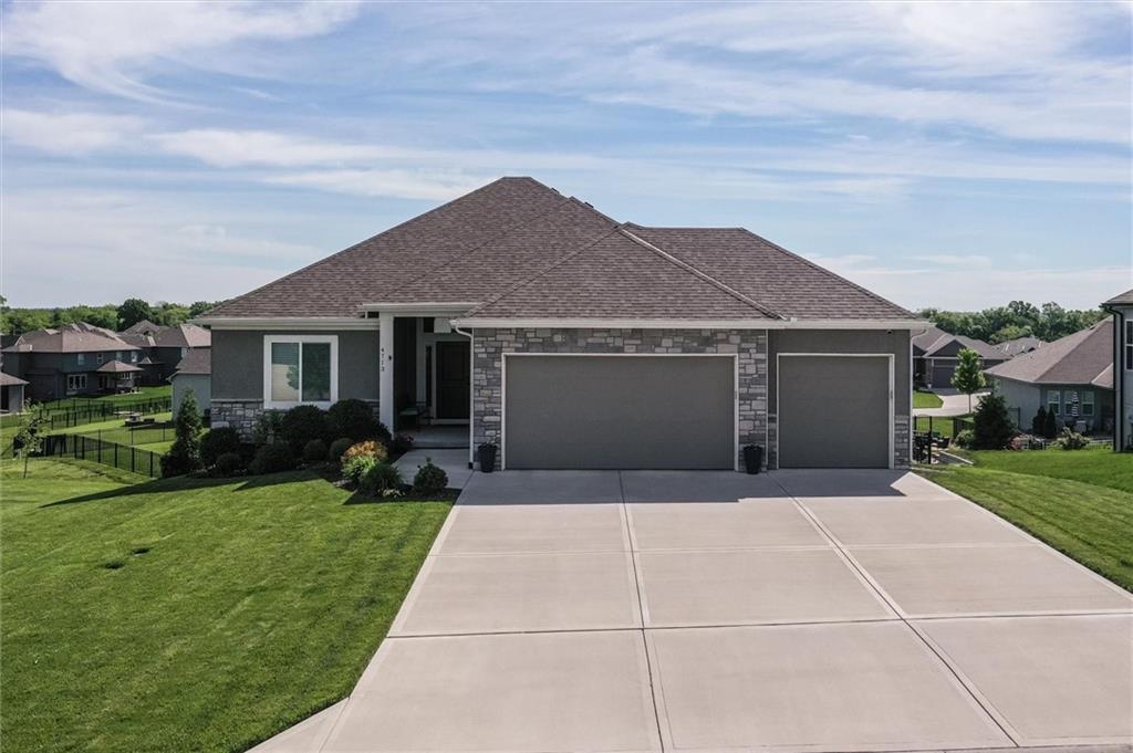 Listing Photo MLS #HMS2549224