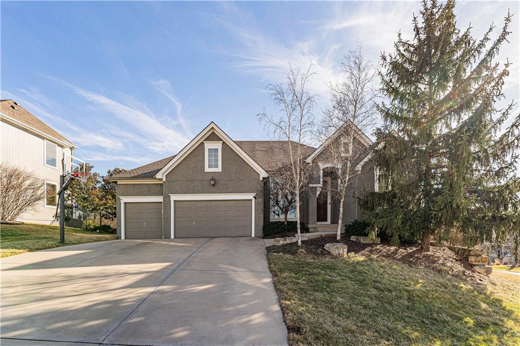 Listing Photo MLS #HMS2549227