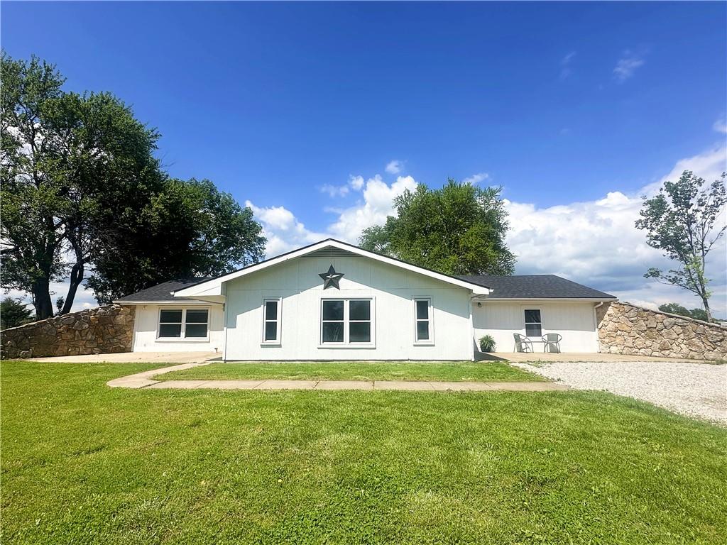 Listing Photo MLS #HMS2549241